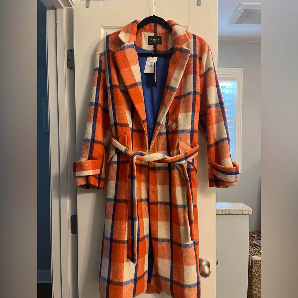 NWT FRNCH Paris, orange and navy coat. Size XS.